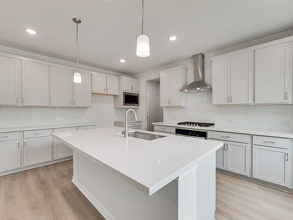5th image of 14020 Alfafar Ct