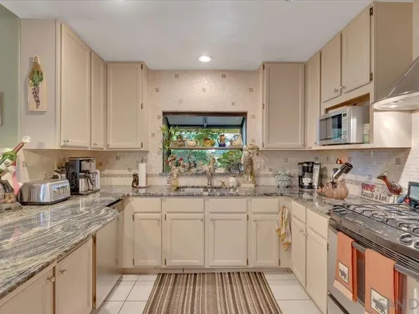 1225 La Cienega Rd, San Marcos, CA 92069