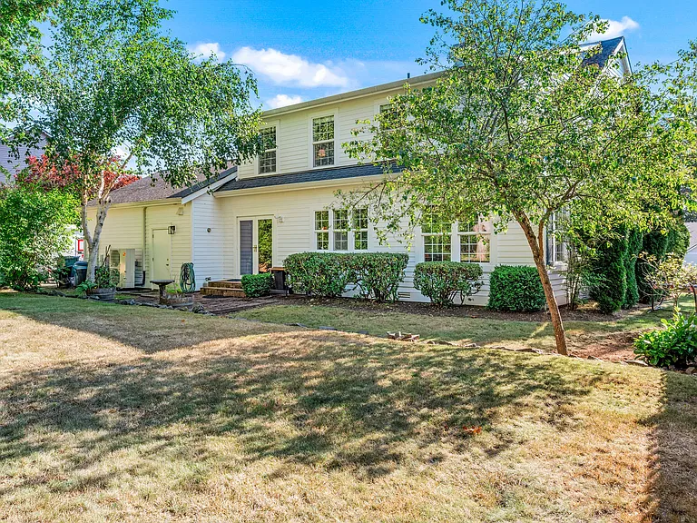 2178 Douglas Dr NE — Photo 46