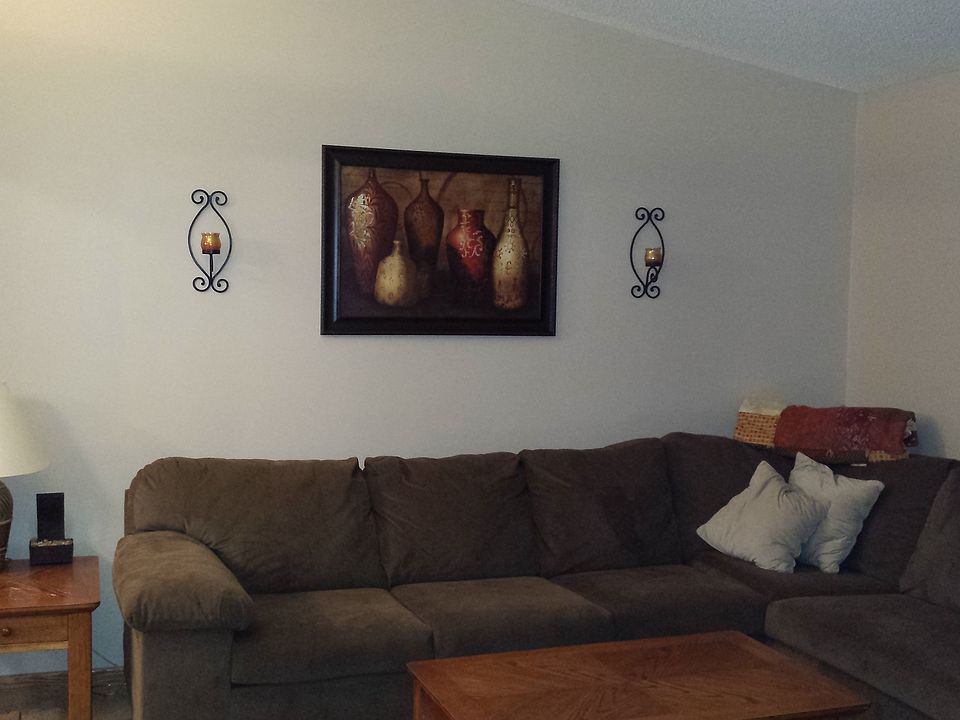 2nd image of 208 19th St NE