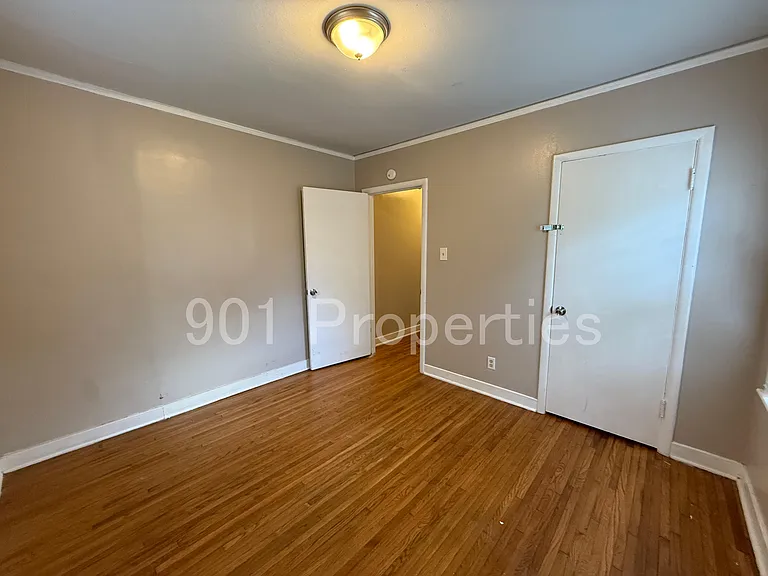 4850 Flamingo Rd — Photo 12