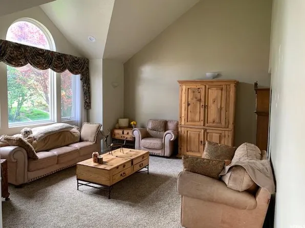 493 E 3550 N, North Ogden, UT 84414