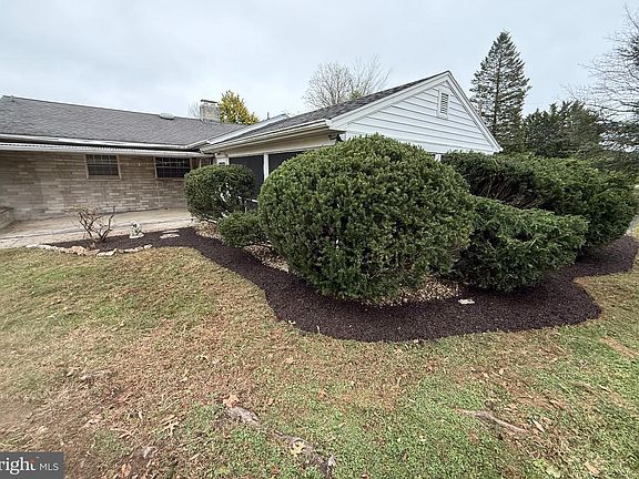 4th image of 241 Clearview Rd