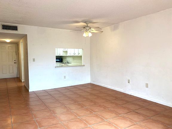 5th image of 10000 NW 80th Ct #254