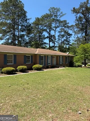 1102 Victoria Dr