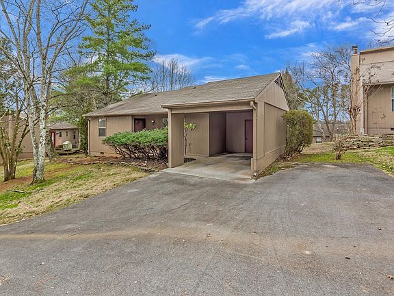 4th image of 8709 Olde Colony Trl APT 10