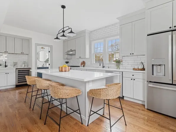 19 Colorado St, Mattapan, MA 02126