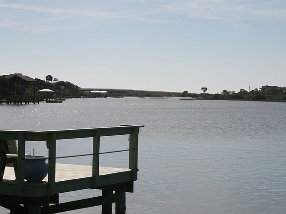 4th image of 275 Barrataria Drive
