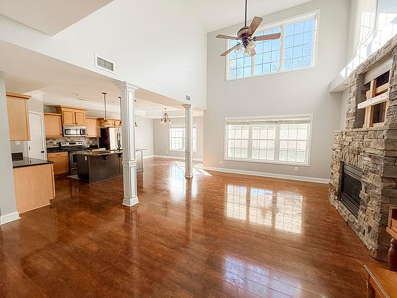 2nd image of 3360 Sweet Clover Ln