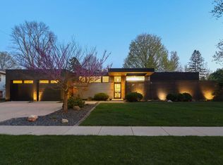 323 Koser Ave, Iowa City, IA 52246