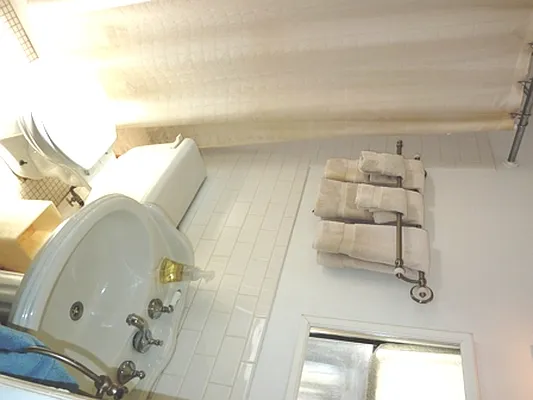 Rented by Citi Habitats | media 10