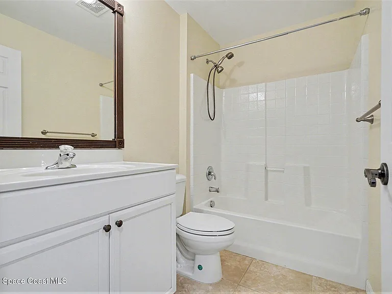 1640 Vista Lake Cir — Photo 20