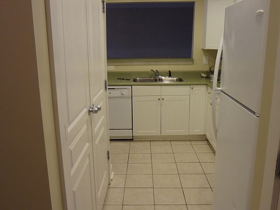 5th image of 3805 Cherokee Woods Way #2112