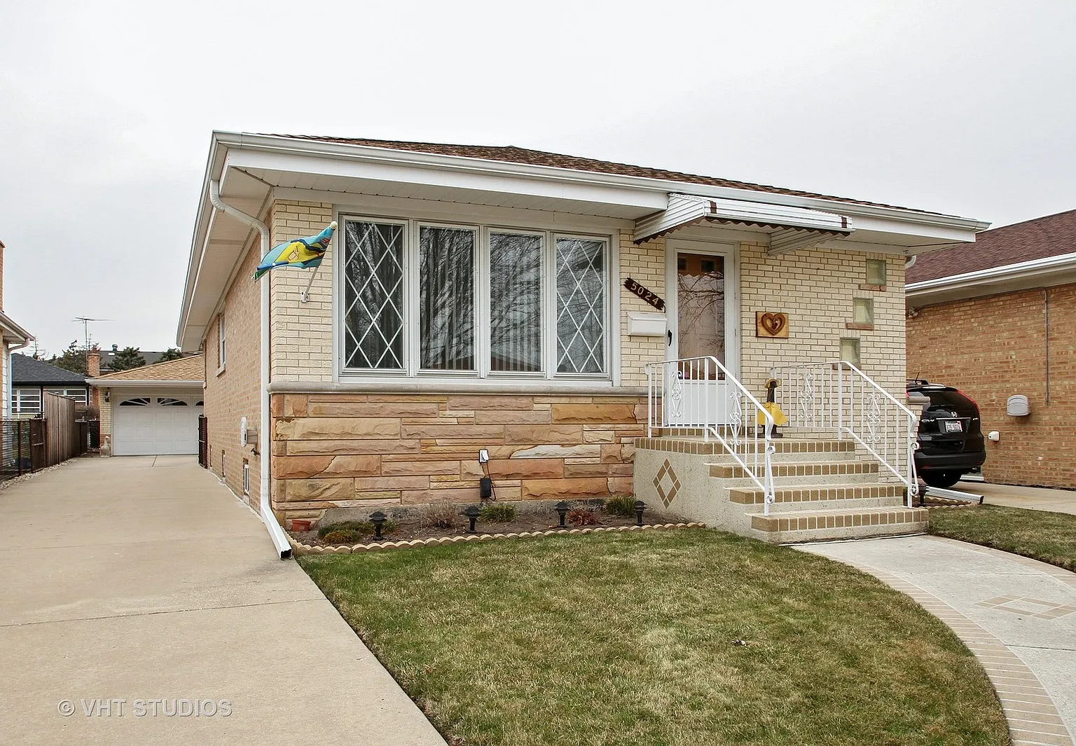 5024 N Knight Ave photo 1