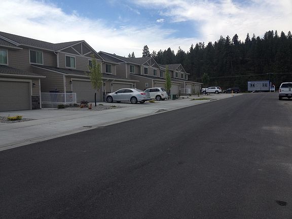 2nd image of 4125 W Hood River Ave