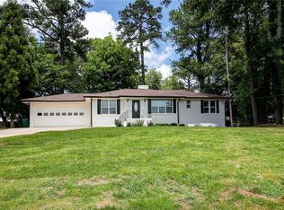 400 Hilderbrand Dr, Sandy Springs, GA 30328