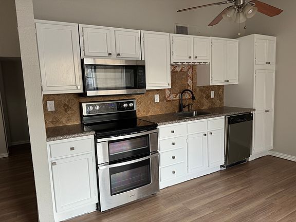 4th image of 9502 Timberbluff Ct
