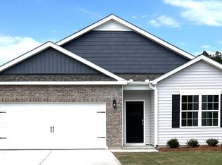 1050 Shoreline Dr, Vass, NC 28394