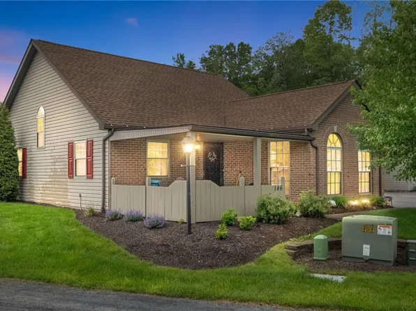 146 Barrington Dr, Oakdale, PA 15071