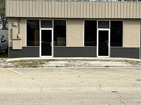 112 W Ave E