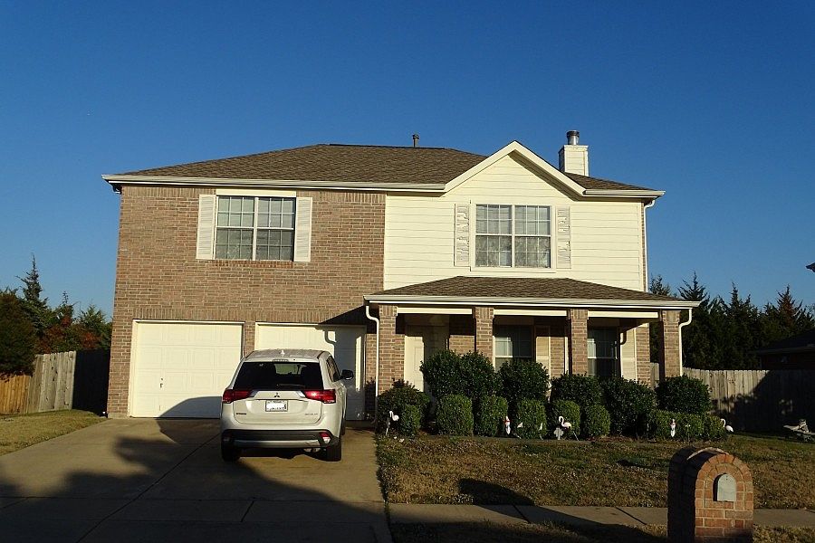 1st image of 1228 Riverway Ln