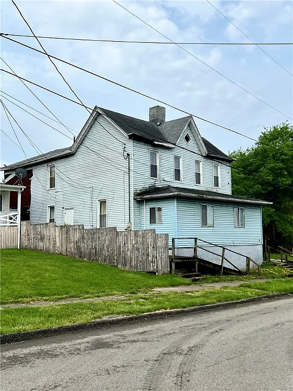 28 Millview St photo 1