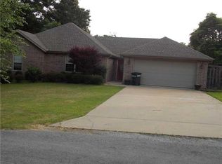 14 Roessler Ln, Bella Vista, AR 72715