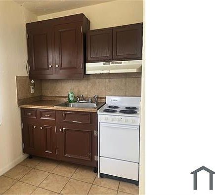 5th image of 526 NW 12th Ave #2