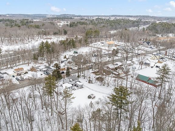 3rd image of 54 Rabbit Rd