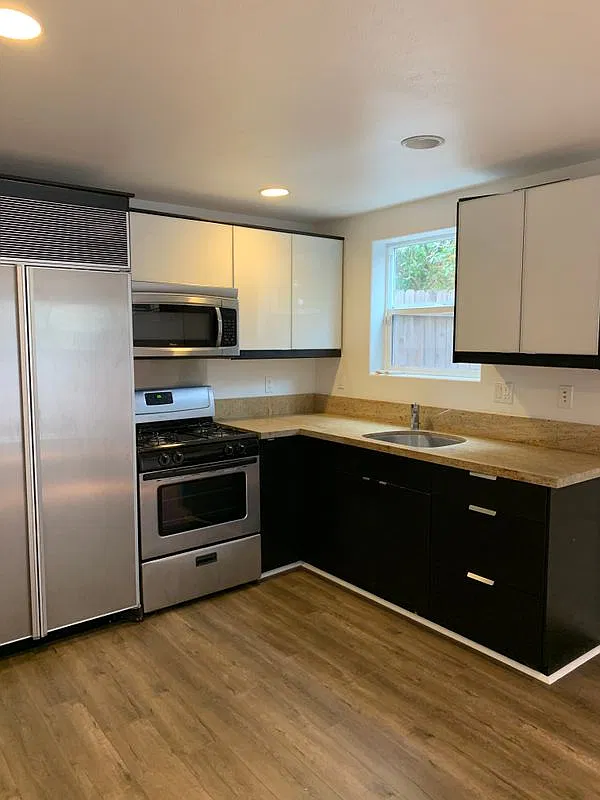 1 bed, 1.0 bath, 836 sqft, $2,795 — Photo 3