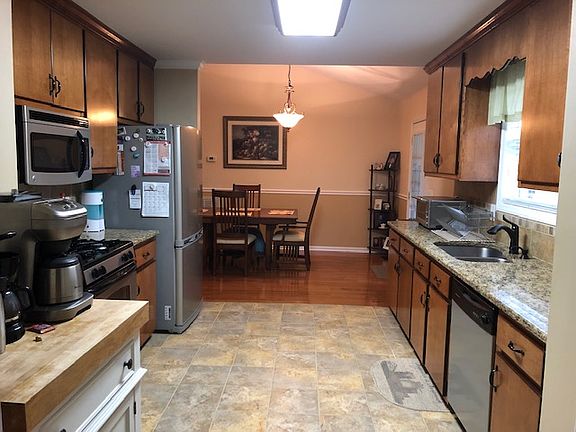 4th image of 2245 Brandywyne Dr