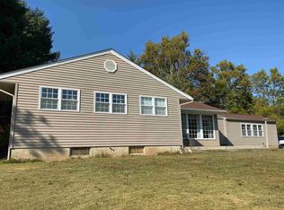 1751 Valley View Dr, Bedford, IN