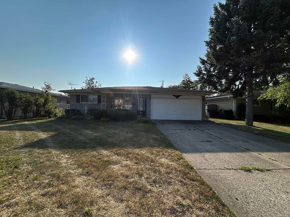 1st image of 33046 Shrewsbury Dr