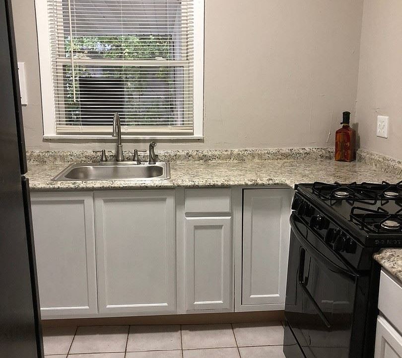 1st image of 5012 Delaware Dr