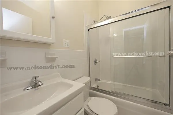 Rented by Nelson Aybar, LREB | media 6