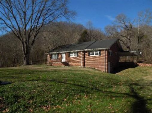 1st image of 395 Williford Ln