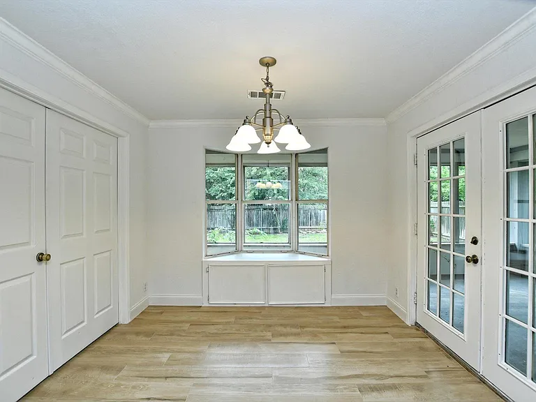 17607 Klamath Falls Dr — Photo 8
