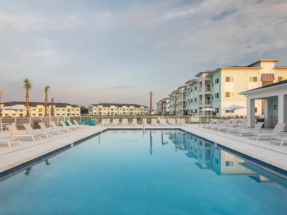 Sunnyside Apartments