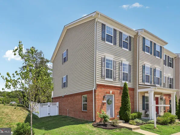 103 Tree Line Dr, Fredericksburg, VA 22405