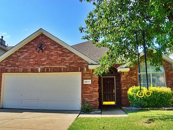 2nd image of 3317 Woodbluff Ln