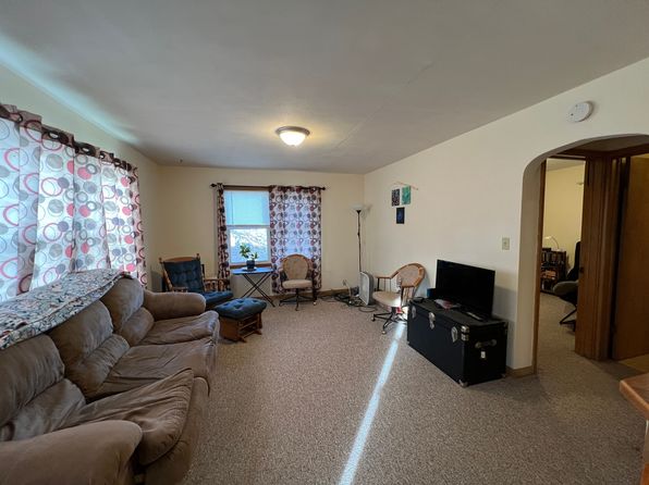 (undisclosed Address)