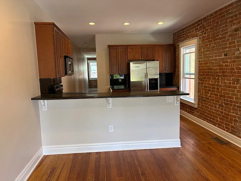 716 S Grant St — Photo 17