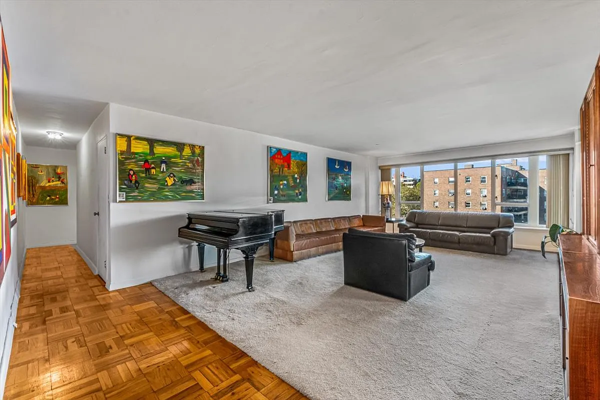 166-25 Powells Cove Blvd Unit 6F  