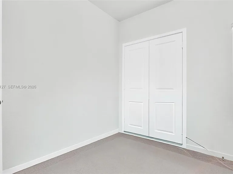 117 NE 3rd Ct — Photo 26