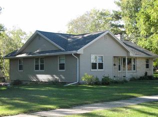 542 North Ave, Reedsburg, WI 53959