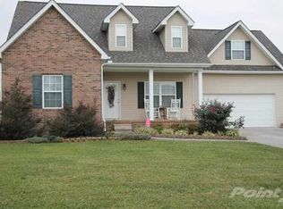 2077 Strawberry Dr, New Market, TN 37820