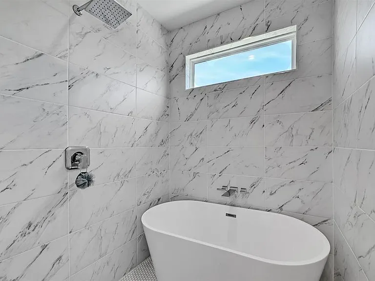 2812 E 4th St #2 — Photo 20