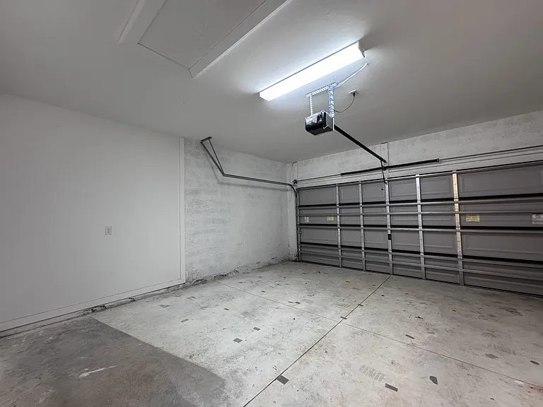 1223 Koltenborn Rd — Photo 22