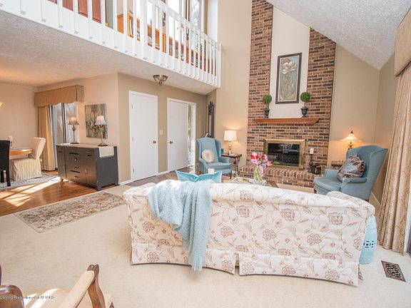 4th image of 1821 Dogwood Dr