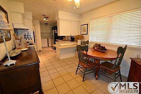 4th image of 5517 Westhaven Dr